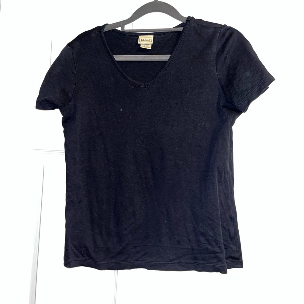 LL Bean short sleeve black tee